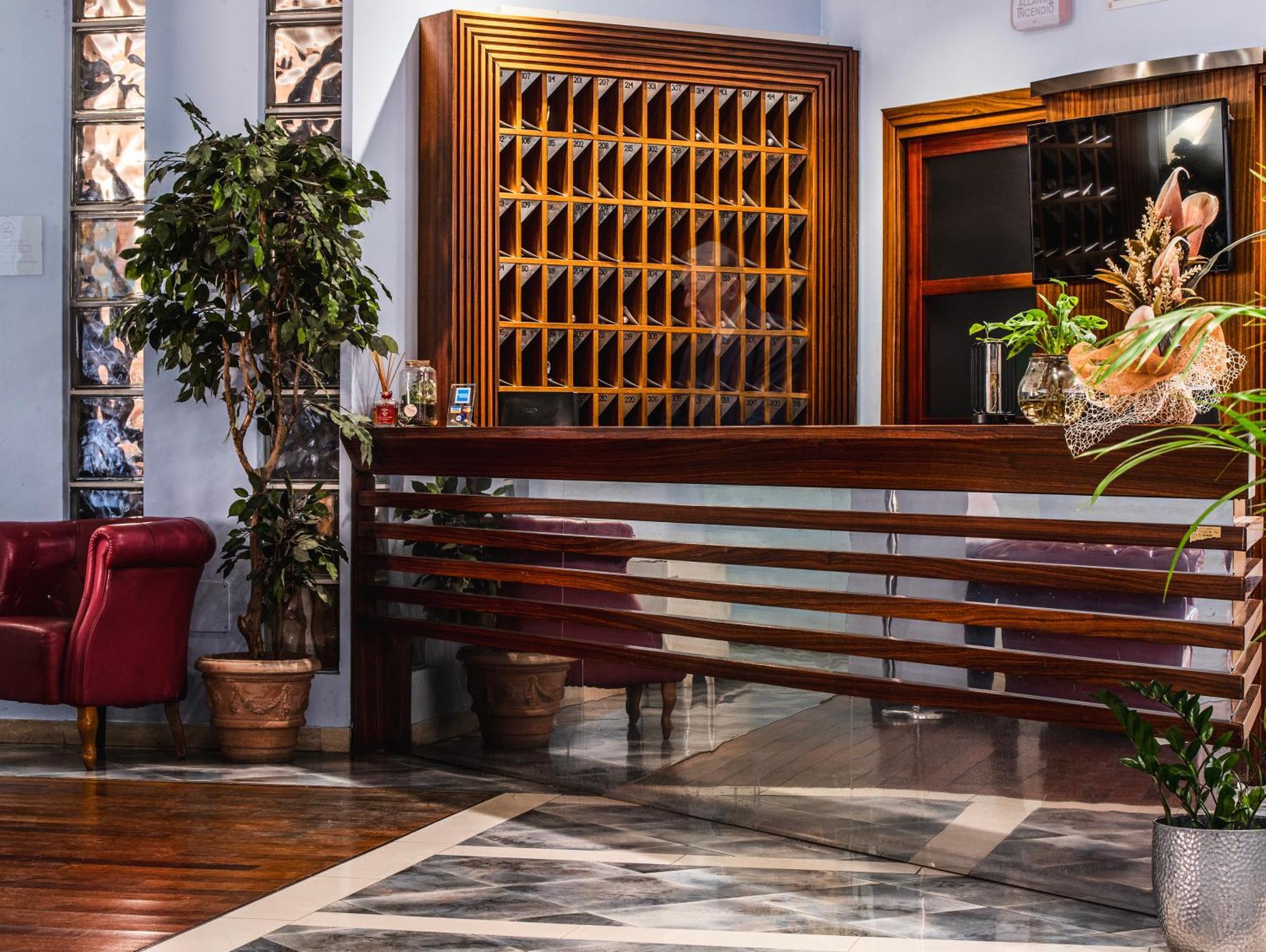 Hotel Michelangelo Palace & Spa Τέρνι Εξωτερικό φωτογραφία