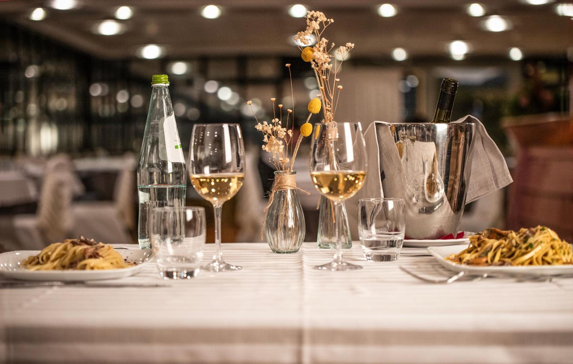 Hotel Michelangelo Palace & Spa Τέρνι Εξωτερικό φωτογραφία