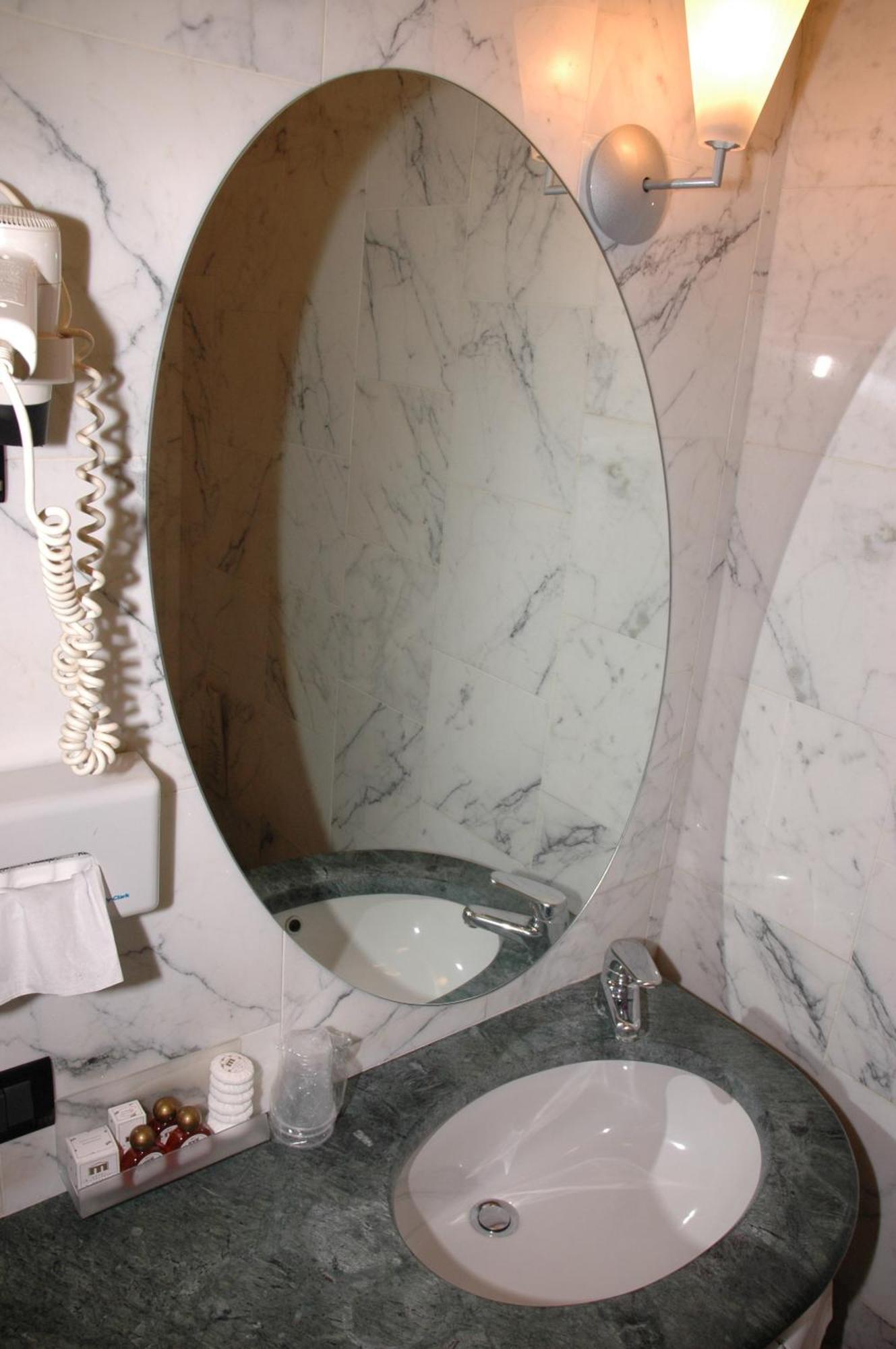 Hotel Michelangelo Palace & Spa Τέρνι Δωμάτιο φωτογραφία