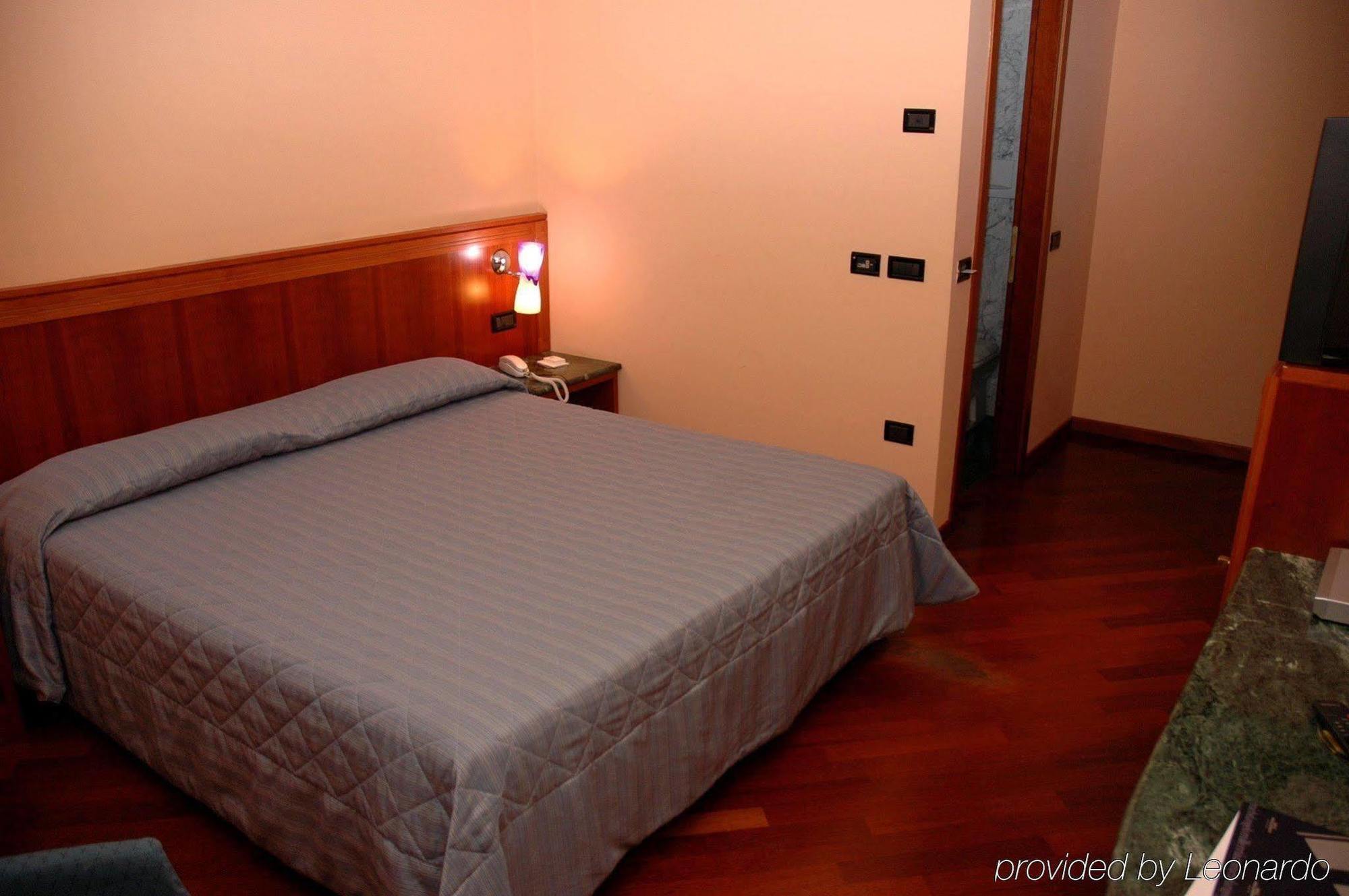 Hotel Michelangelo Palace & Spa Τέρνι Εξωτερικό φωτογραφία